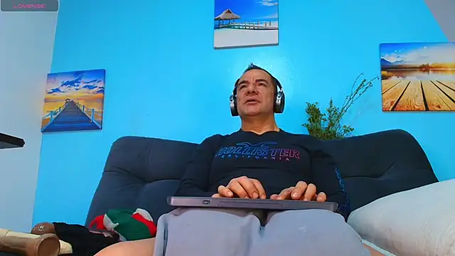 juanses n toro online show from 10-04-25, 01:12