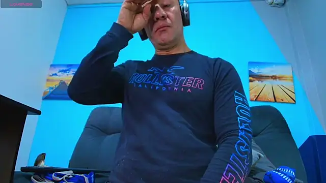 juanses n toro online show from 09-24-25, 12:44