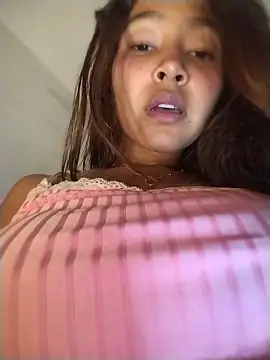 Colombiana219 online show from 05-15-26, 02:20