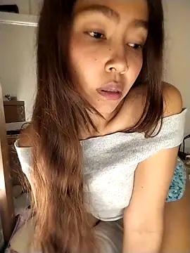 Colombiana219 online show from 10-19-25, 01:30