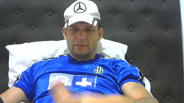 altenori112 online show from 02-20-25, 07:41