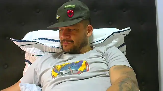 altenori112 online show from 11-25-25, 03:51