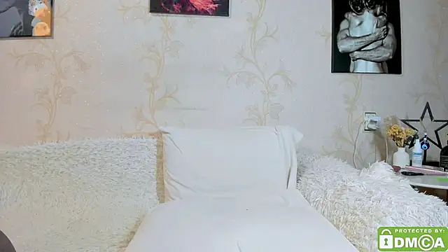 EmmaAmazingEyes online show from 05-25-26, 06:17