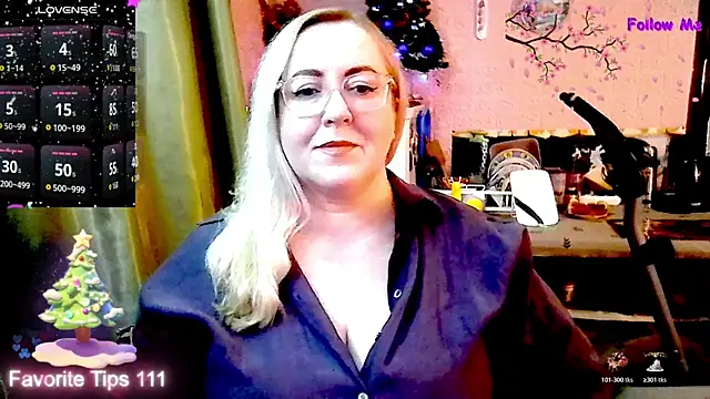 Ginesia online show from 12-15-25, 04:35