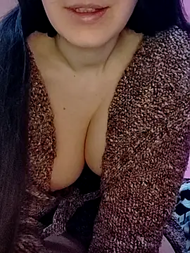 Amaya07 online show from 11-28-25, 09:59