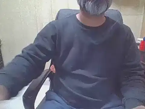 hairymaster95 online show from 01-11-26, 07:04