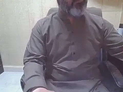 hairymaster95 online show from 11-21-25, 04:11