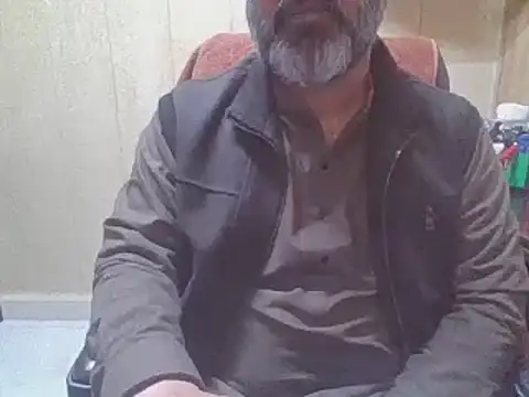 Snapshot of hairymaster95 chatting on 02-04-26, 06:41 hairymaster95 online show from 02-04-26, 06:41