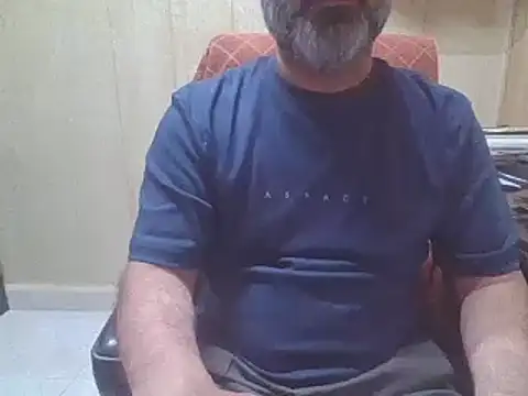 hairymaster95 online show from 04-05-26, 07:37