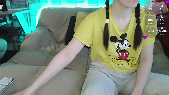 CamBugsBunny online show from 02-28-26, 01:00