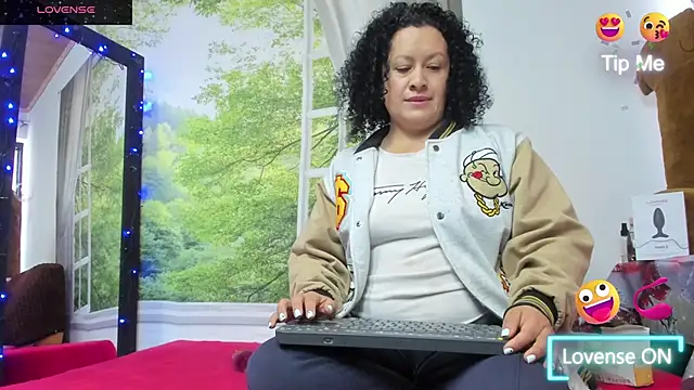 nikool32 online show from 11-12-25, 12:20