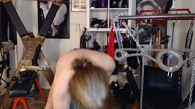 Snapshot of Transjoni chatting on 09-10-25, 07:29 Transjoni online show from 09-10-25, 07:29