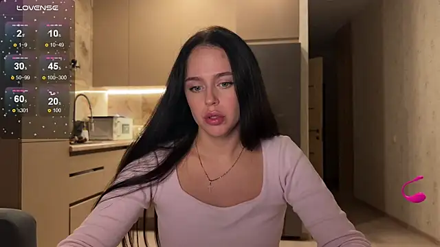 Megan Nilson online show from 04-13-26, 07:07