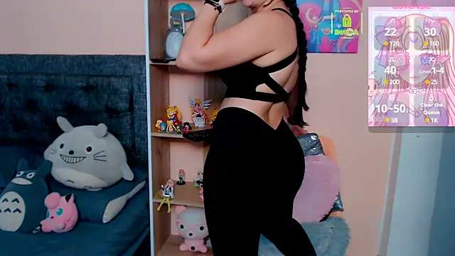 Snapshot of dolly_saylor chatting on 02-27-25, 10:09 dolly saylor online show from 02-27-25, 10:09
