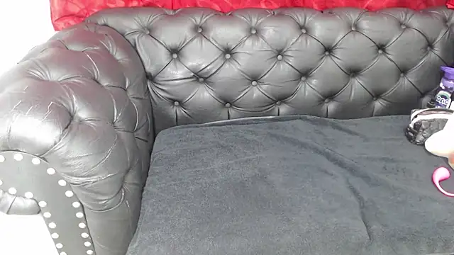 Kerly Doll online show from 10-09-25, 12:17