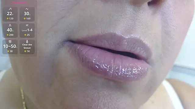 Kerly Doll online show from 03-24-26, 07:58