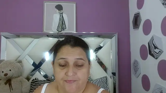 Snapshot of Kerly_Doll chatting on 07-17-26, 11:29 Kerly Doll online show from 07-17-26, 11:29