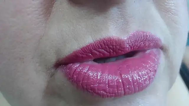 Kerly Doll online show from 02-18-26, 01:18