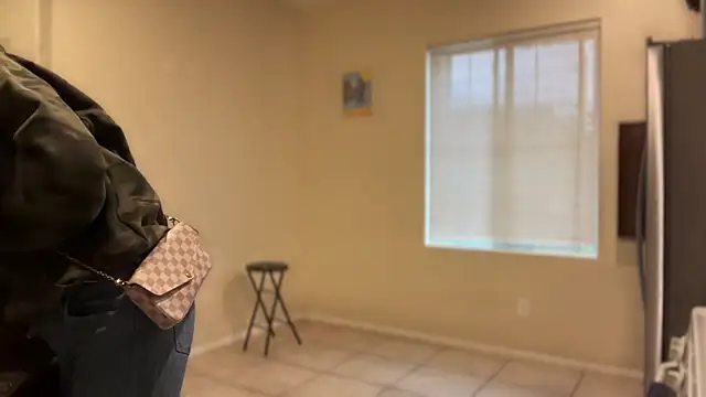 Cum2Charm online show from 11-18-25, 05:05