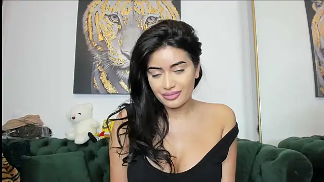 AnnaKarin online show from 02-24-25, 07:41