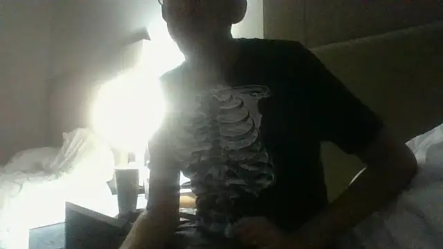 Snapshot of smokenstrokex chatting on 12-20-24, 02:08 smokenstrokex online show from 12-20-24, 02:08