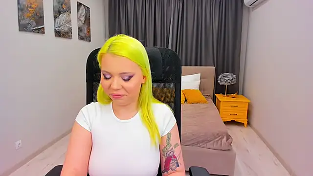 EnergyBunny 1 online show from 03-10-25, 07:40