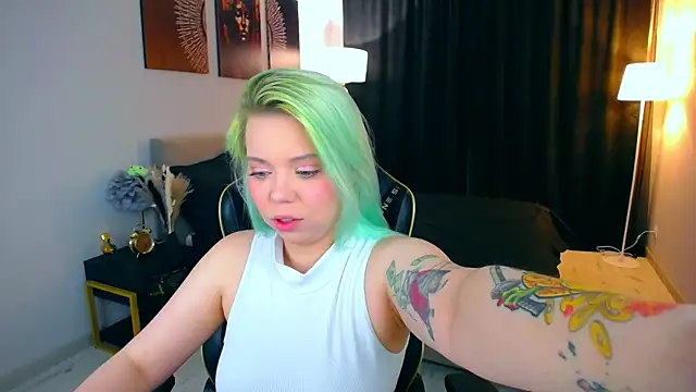 EnergyBunny 1 online show from 10-06-25, 07:36