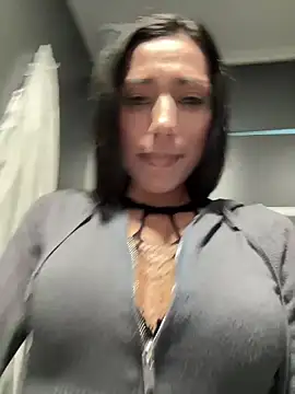  MiaQueen  online show from 09-25-25, 11:33