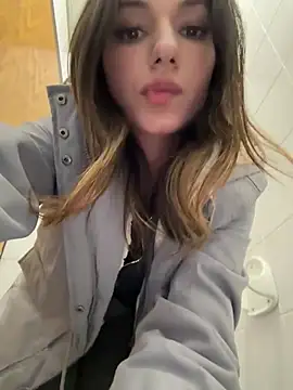  MiaQueen  online show from 02-19-25, 11:25