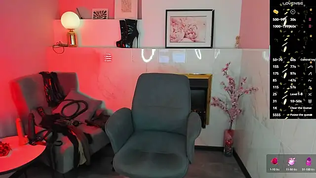 KylieMellow online show from 12-15-25, 05:35