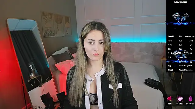 KylieMellow online show from 03-31-26, 01:24