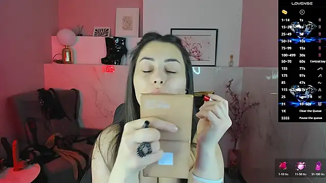 KylieMellow online show from 11-24-25, 11:21