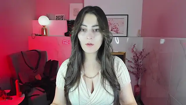 KylieMellow online show from 10-13-25, 05:20