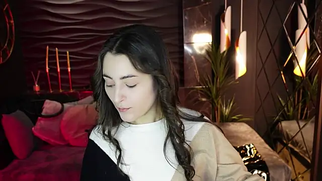 KylieMellow online show from 09-27-25, 05:35