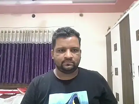 Snapshot of dhruv_love chatting on 06-11-26, 02:14 dhruv love online show from 06-11-26, 02:14