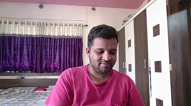 Snapshot of dhruv_love chatting on 02-18-25, 05:09 dhruv love online show from 02-18-25, 05:09