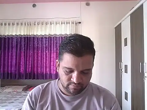 Snapshot of dhruv_love chatting on 10-24-25, 03:49 dhruv love online show from 10-24-25, 03:49
