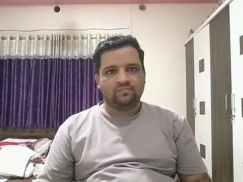 Snapshot of dhruv_love chatting on 07-04-26, 11:49 dhruv love online show from 07-04-26, 11:49