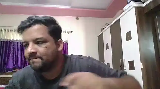Snapshot of dhruv_love chatting on 02-28-25, 05:37 dhruv love online show from 02-28-25, 05:37