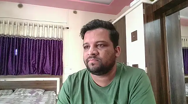 Snapshot of dhruv_love chatting on 02-07-25, 10:50 dhruv love online show from 02-07-25, 10:50