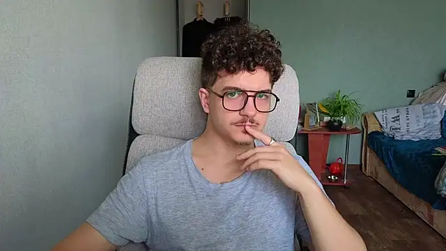 Remy Miles online show from 11-14-25, 08:51