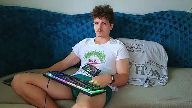 Remy Miles online show from 09-18-25, 07:11