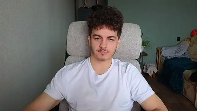 Remy Miles online show from 12-20-25, 08:50