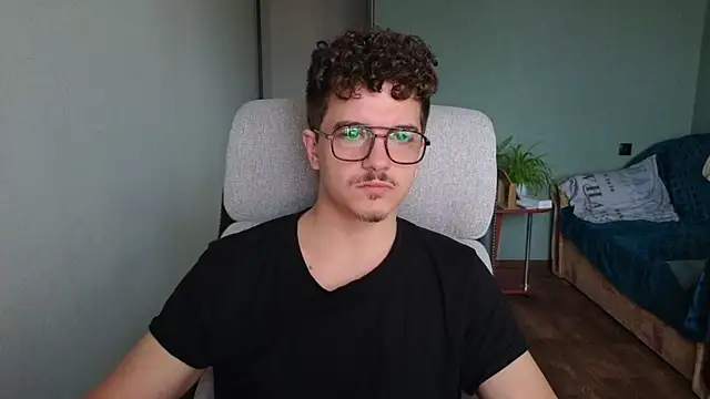 Remy Miles online show from 10-27-25, 07:09