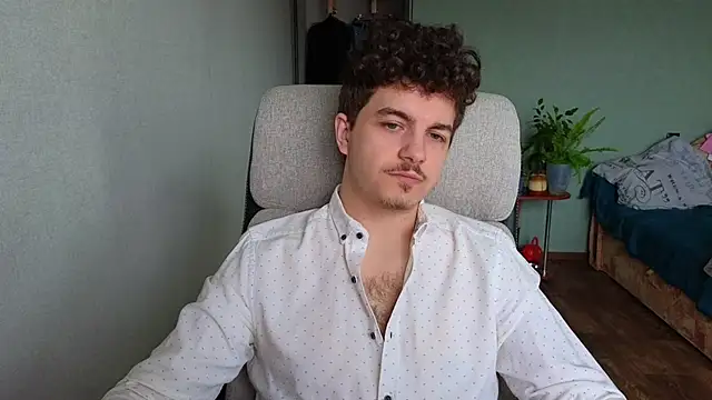 Remy Miles online show from 04-09-26, 04:47