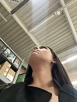 Alyshanon18 online show from 04-08-26, 10:55