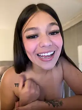 Alyshanon18 online show from 09-10-25, 10:09
