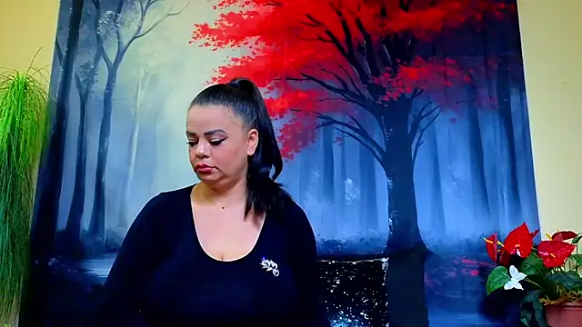 ElizabethEven online show from 10-14-25, 09:04