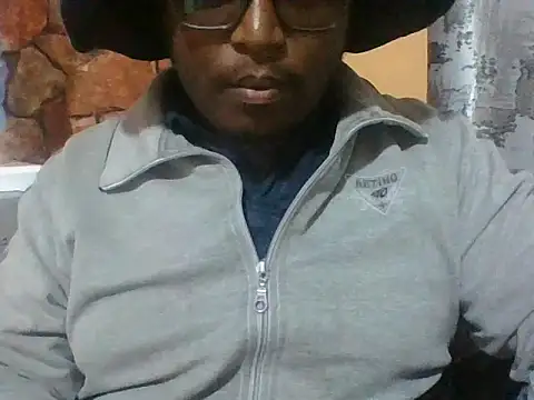 Snapshot of honeyswit chatting on 02-09-26, 05:55 honeyswit online show from 02-09-26, 05:55