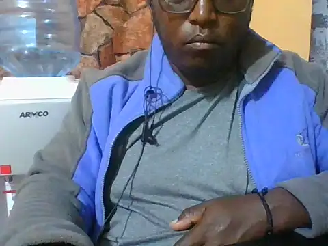 Snapshot of honeyswit chatting on 03-27-26, 09:05 honeyswit online show from 03-27-26, 09:05